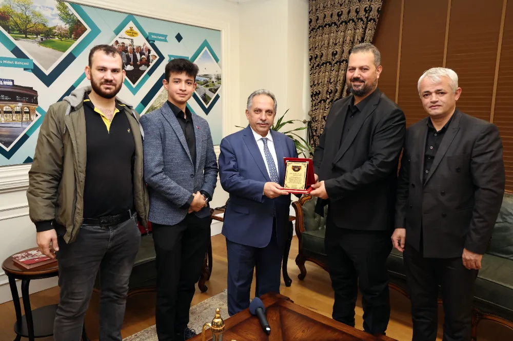 İşitme engellilerden Başkan Yalçın