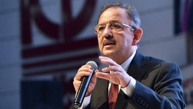 Ak Parti Gn. Bşk. Yrd. Özhaseki, Tedavi Gören Depremzedeleri Ziyaret Etti