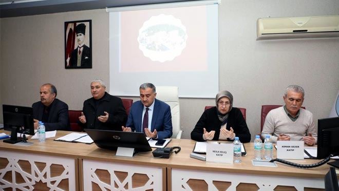 Develi Belediyesi Meclisi deprem özel gündemiyle toplandı