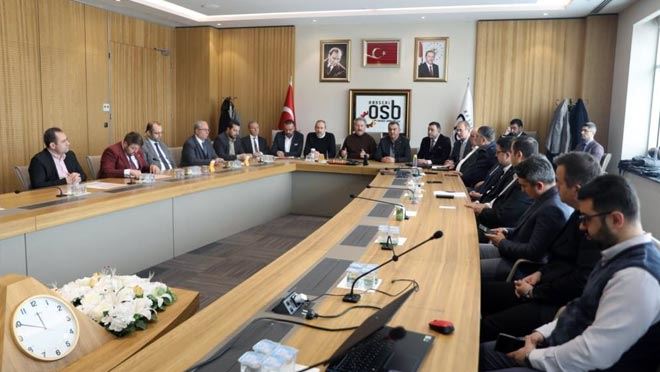 Kayseri Deprem Koordinasyon Merkezi yardımları hızla devam ediyor