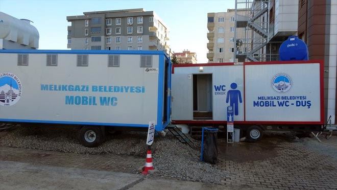 Melikgazi’den depremzedelere ‘mobil yardım’