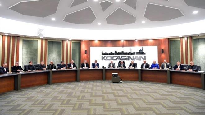 Büyükkılıç, ilçe başkanları ile Kocasinan