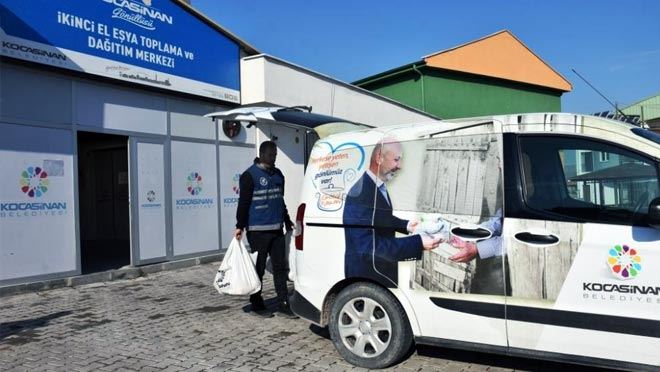 Başkan Çolakbayrakdar; “Depremzede kardeşlerimizin her alanda ihtiyaçlarını karşılıyoruz”