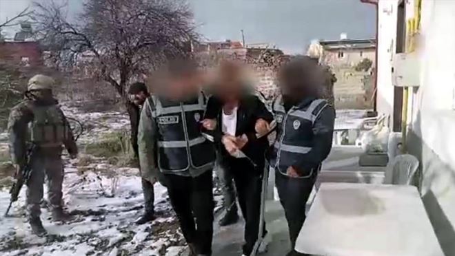 Bağ evine özel harekat destekli operasyon