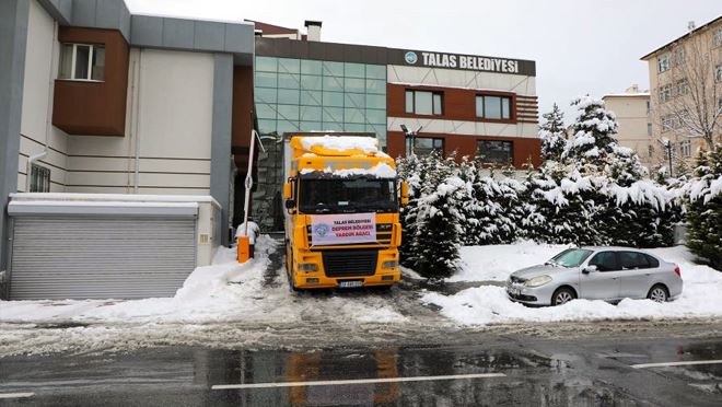 Bir ses bir nefes, gönlünü kattı herkes