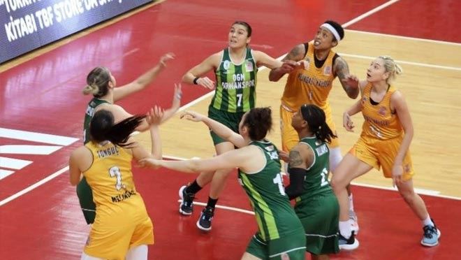 Fenerbahçe taraftarı salondaki maça da alınmayacak