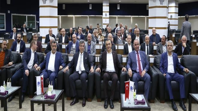  Büyüksimitci: “Deprem bölgesinde sanayinin çarkları dönsün çabasındayız”