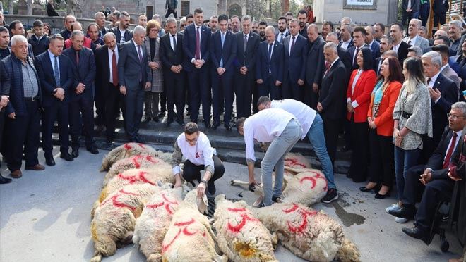 Mhp kurban keserek seçim startını verdi