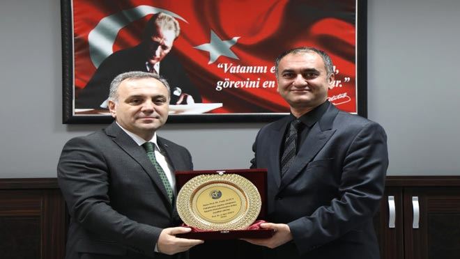    Erü Mühendislik Fakültesi’nde devir teslim 