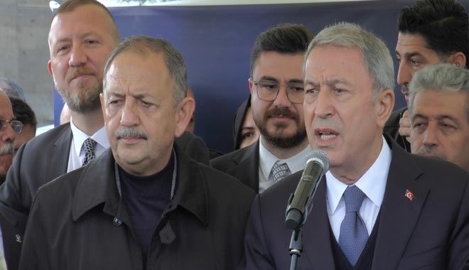  Özhaseki : “Depremle yaşamayı öğrenmek zorundayız” 