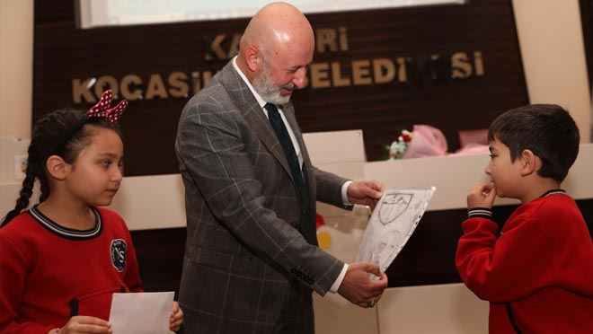 Başkan Çolakbayrakdar geleceğin büyüklerini ağırladı