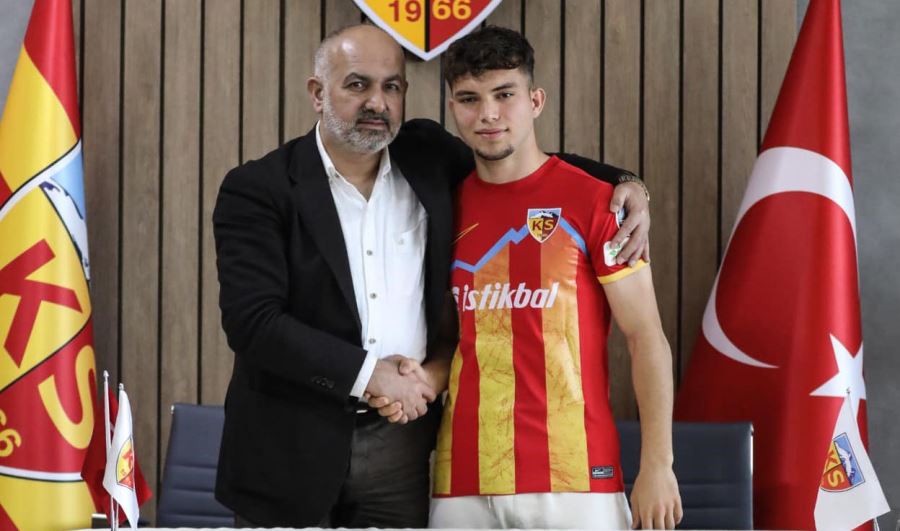Kayserispor eren arıkan ile sözleşme yeniledi