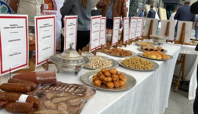 ‘Asırlık Tarifler’ görücüye çıktı 