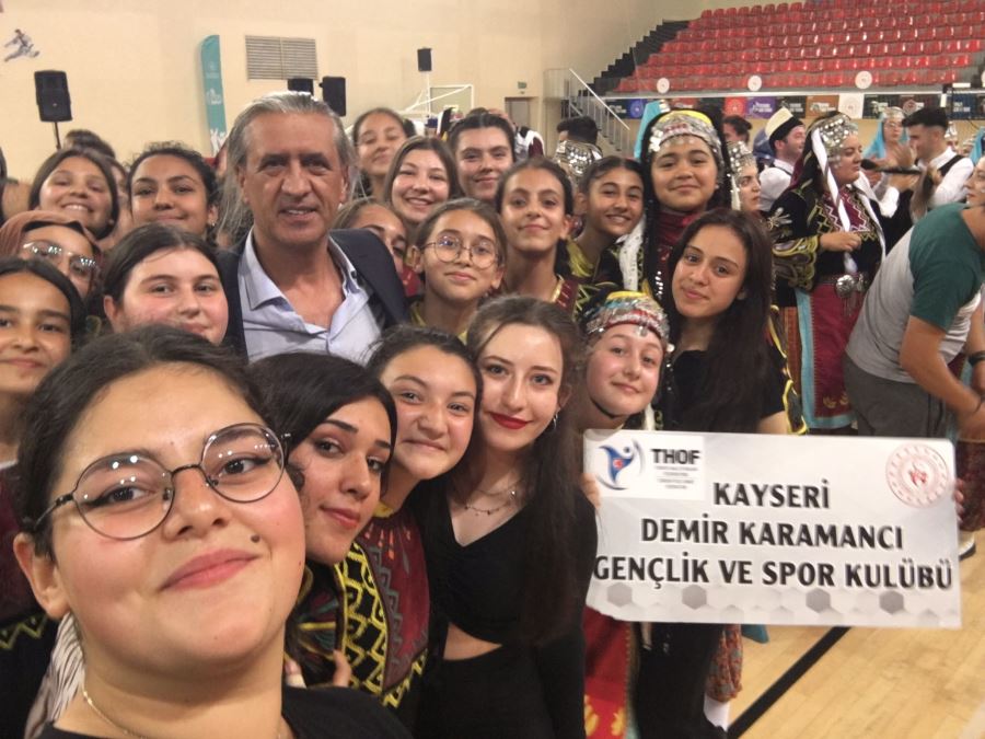 Demir karamancı fırtınalar estiriyor 