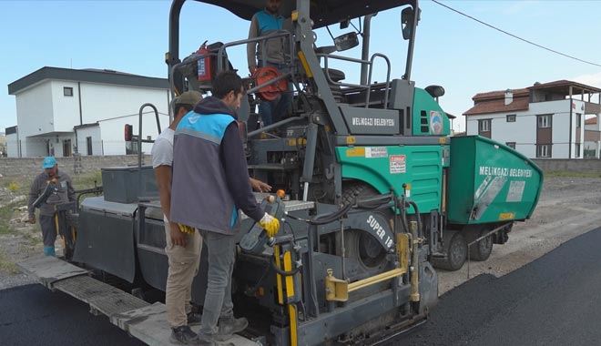 Gesi Mahallesi’nde 6 sokak asfaltlanıyor