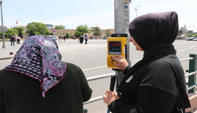 Engelliler için ‘erişilebilir yaya butonları’ 