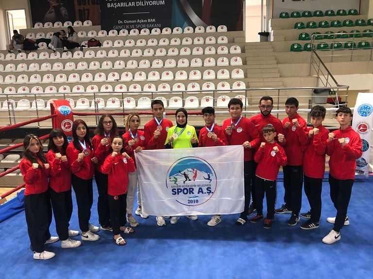 Kick boks şampiyonasına spor a.ş. damgası 