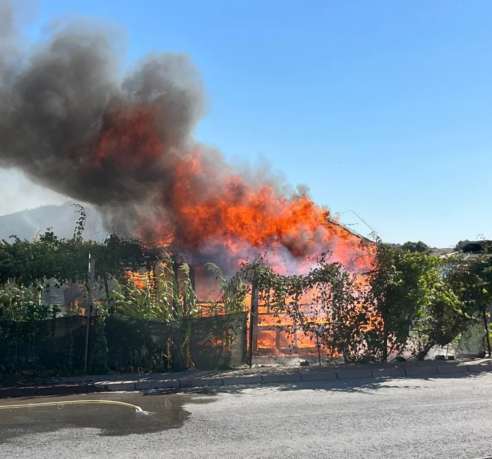 Hobi Bahçesinde Yangın