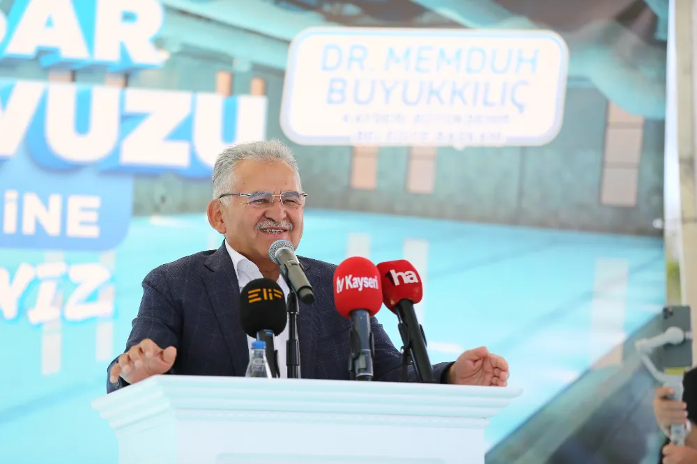 İlçe belediye başkanlarından Başkan Büyükkılıç