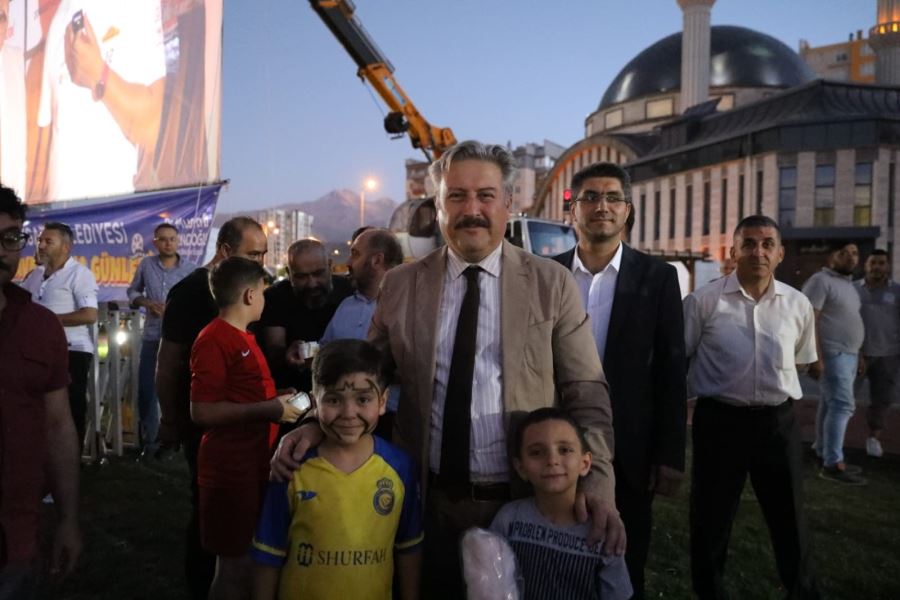 Altınoluk Mahallesi Açık Hava Sineması Büyük İlgi Gördü