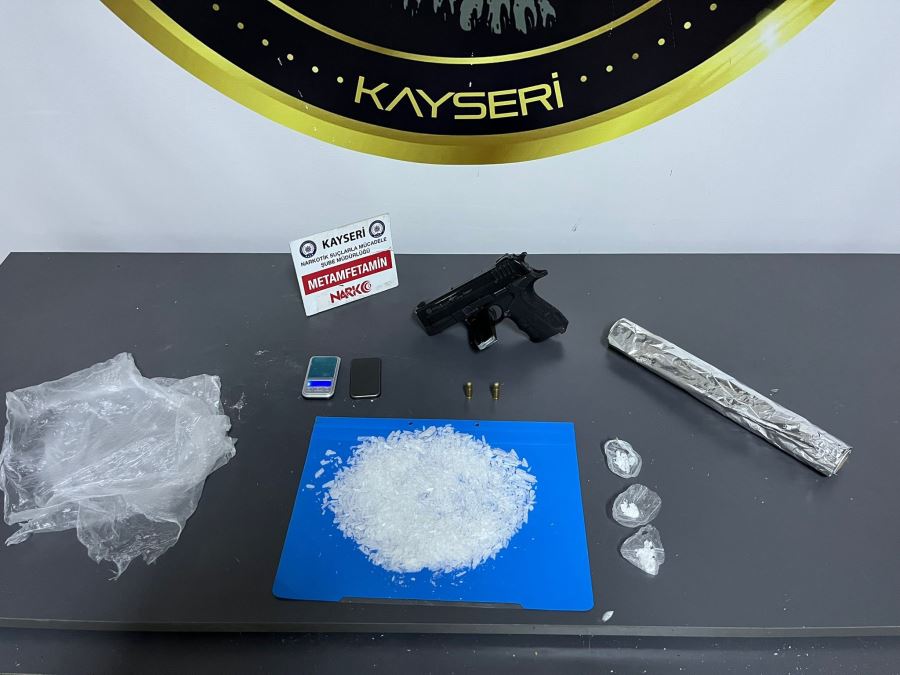 Uyuşturucu satıcılarına darbe: 15 Gözaltı