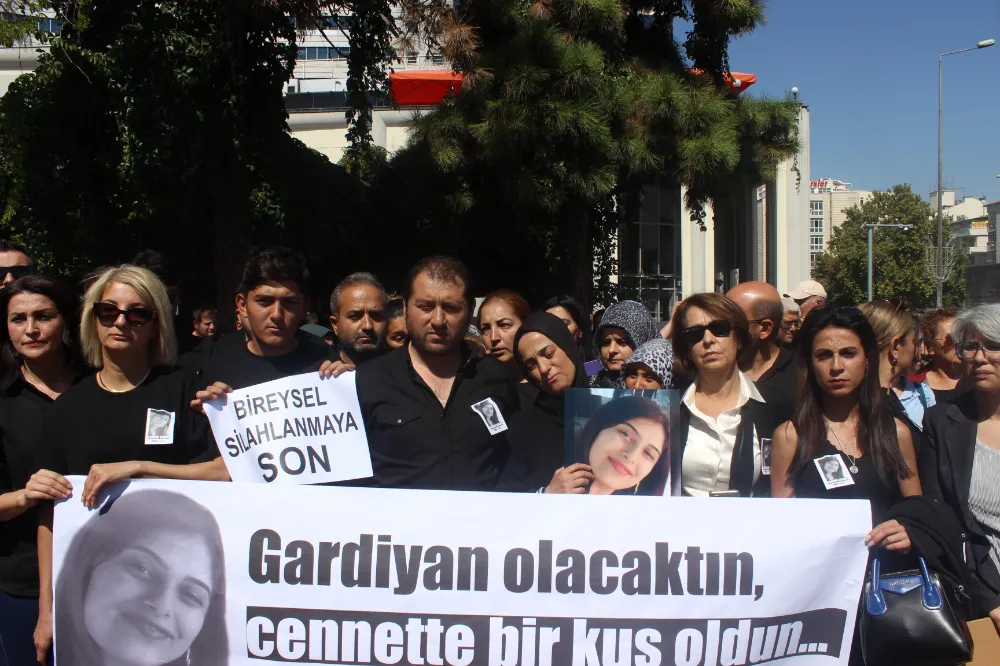 Edanur’un annesinden yürek yakan feryat: “Benim çocuğum okuyacaktı, 2 valiz kıyafet aldım”