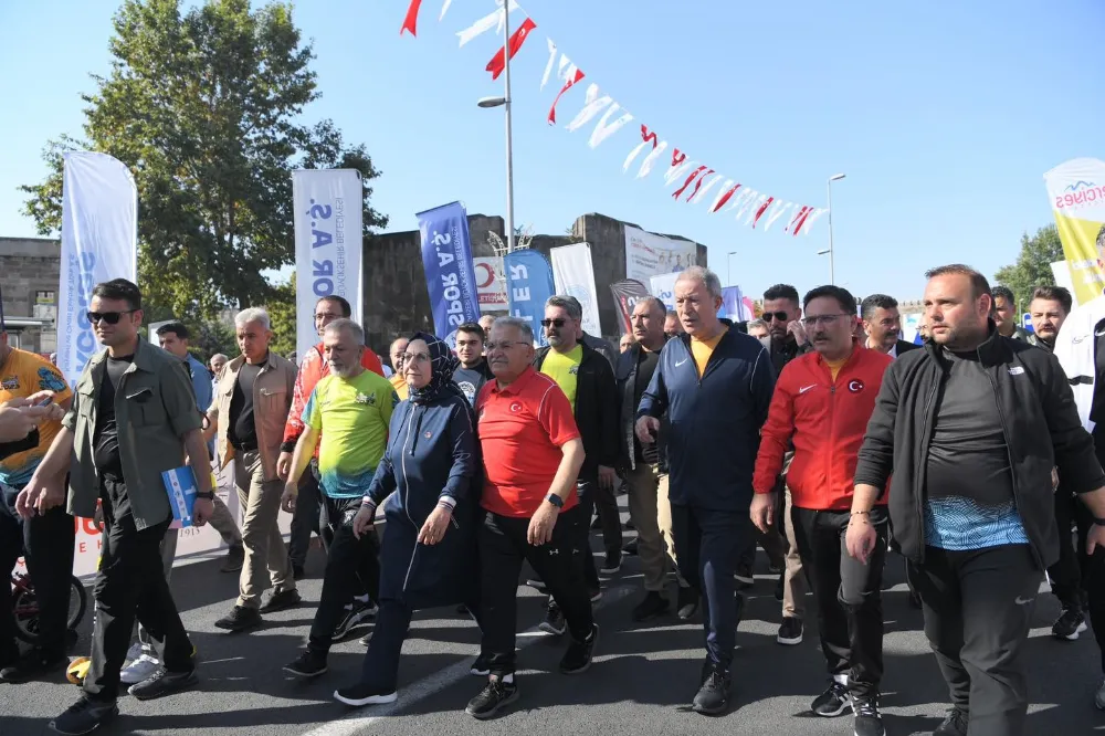 Uluslararası Kayseri Yarı Maratonu yapıldı
