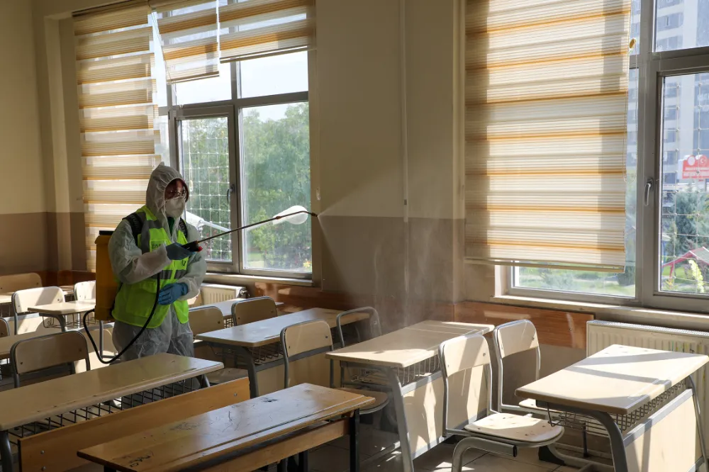 Talas Belediyesi, okulları yeni döneme hazırladı