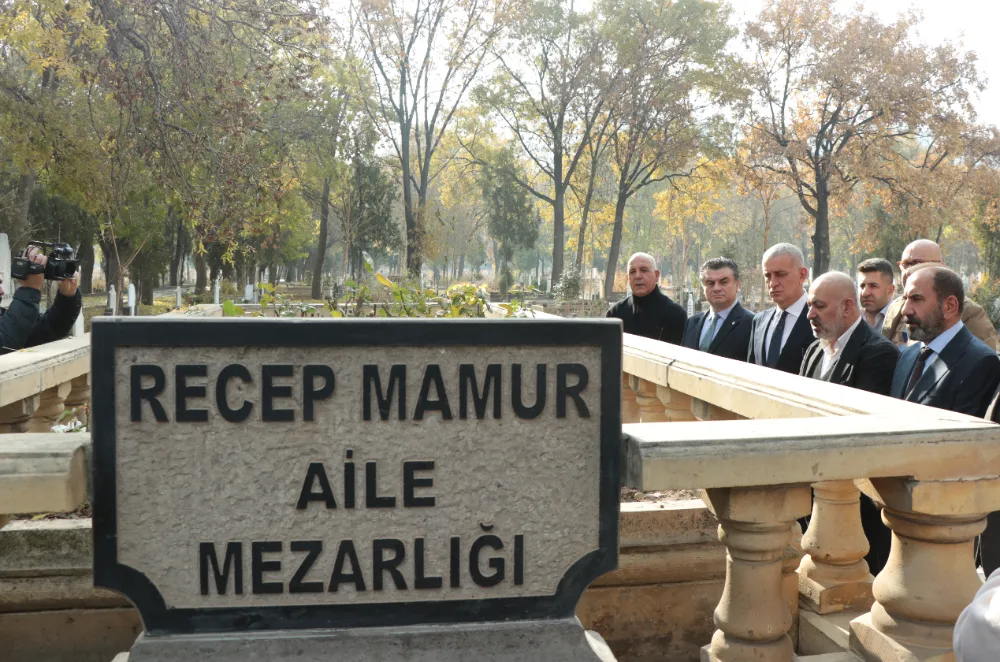 Hacıosmanoğlu, Recep Mamur