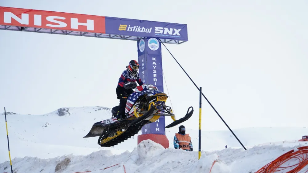 Kar motorlarının sesi Erciyes