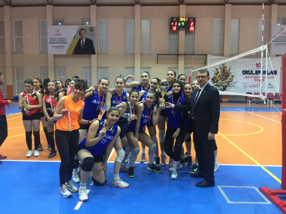 Şampiyon kayseri voleybol 