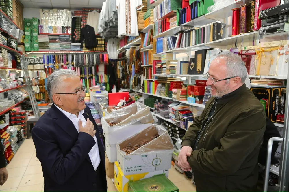 Başkan Büyükkılıç, Melik Mehmet Gazi Türbesi