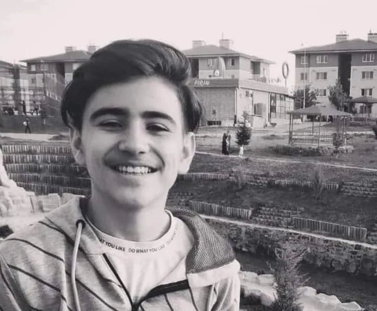 zehirlenen kardeşler toprağa verildi