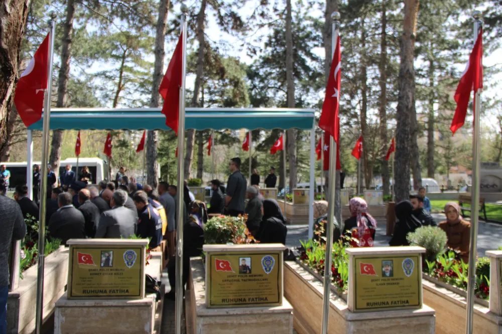 Kayserili şehit polisler anıldı