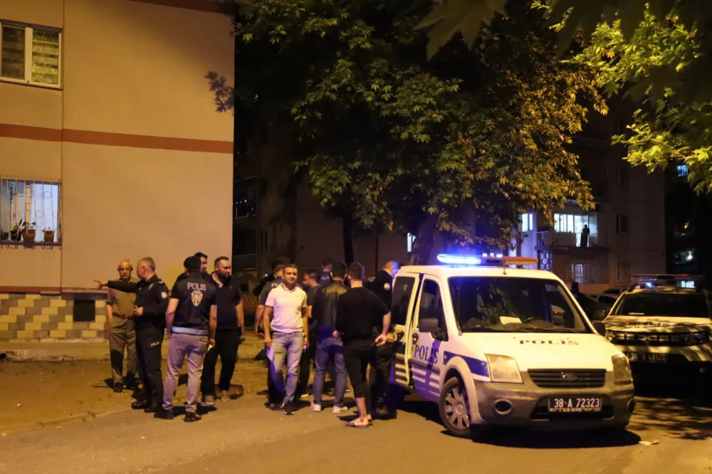 Merakı başına iş açtı