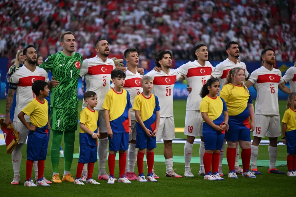 Millilerde ilk hedef tamam, son 16