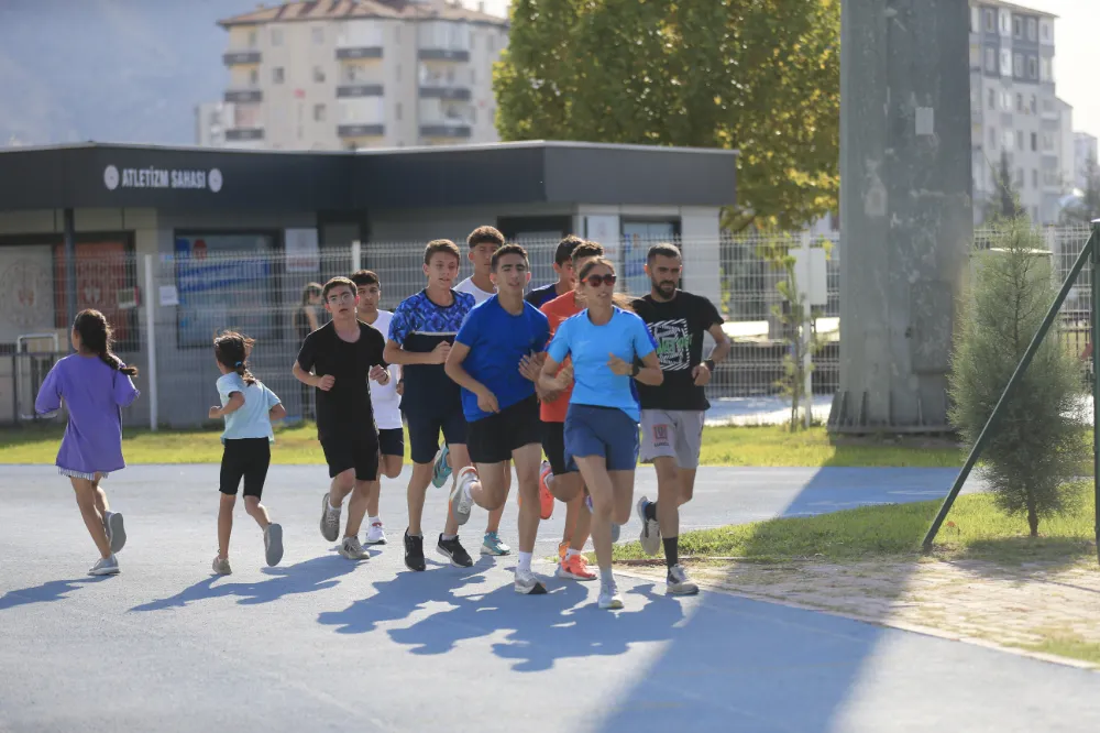 Spora yatırım, kulüpleri de sporcuyu da artırdı