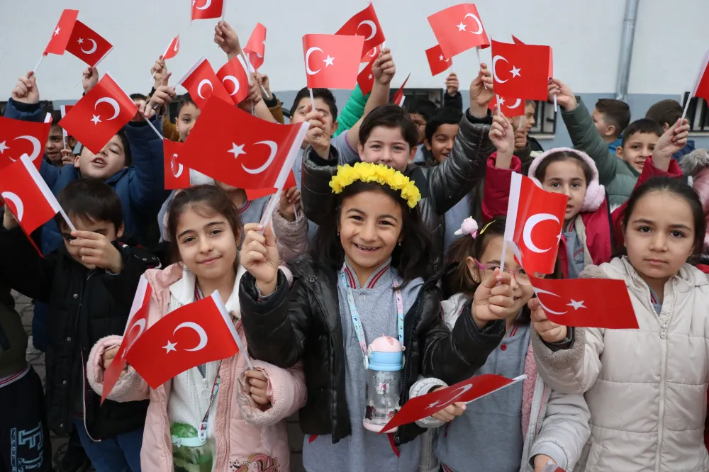 Okullarda karne heyecanı