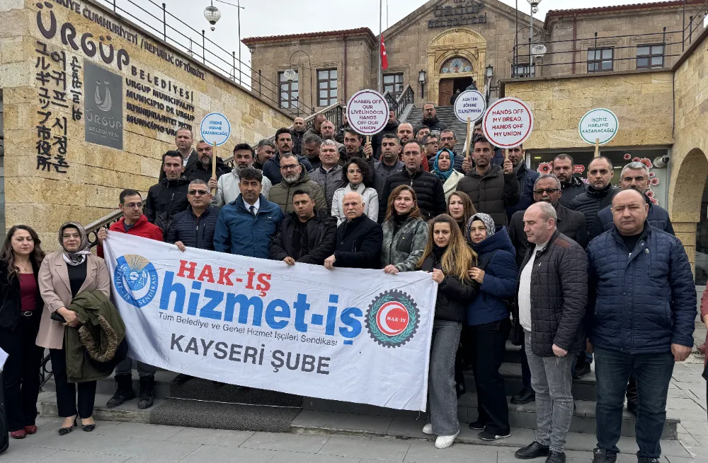 Hizmet-İş Ürgüp Belediyesi önünde eylem yaptı!