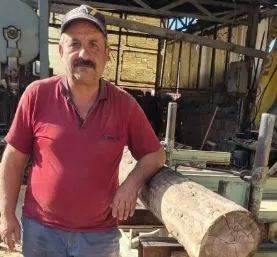 Tomruğun altında kalan işçi hayatını kaybetti