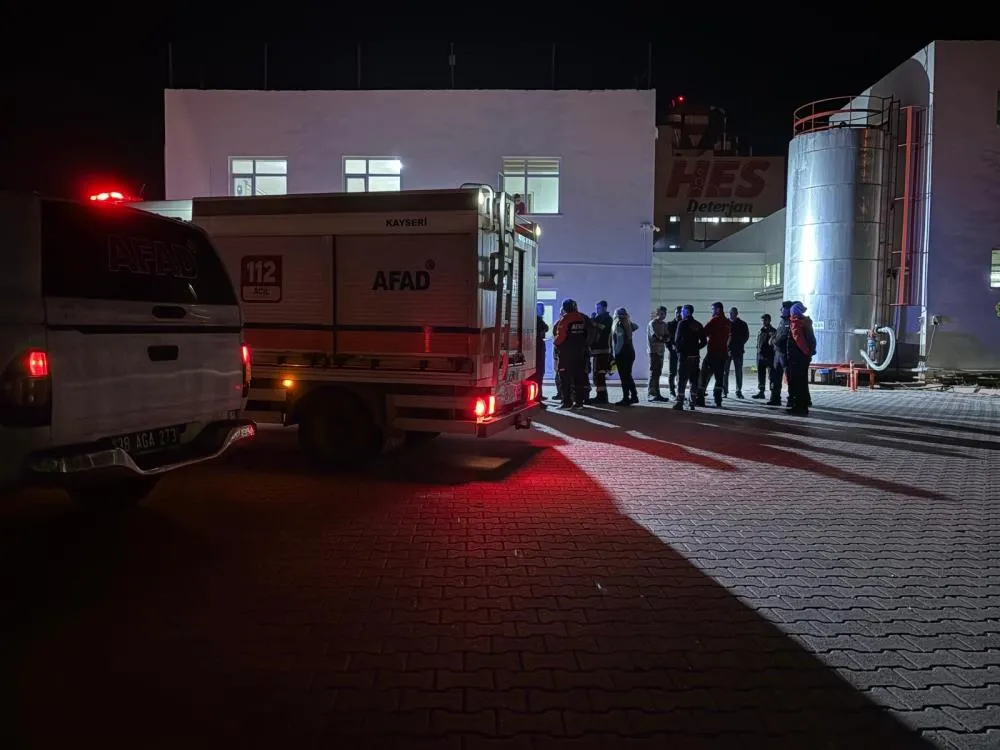 Deterjan fabrikasında kimyasal sızıntı alarmı