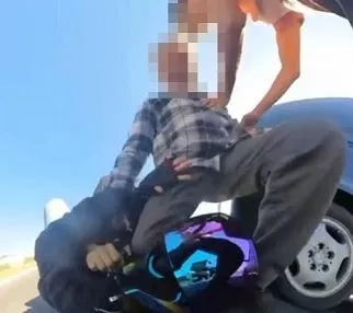 Trafikteki kavgada gözaltına alınan 2 kişi serbest bırakıldı