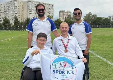 Şehit Kemikkıran’dan bronz madalya