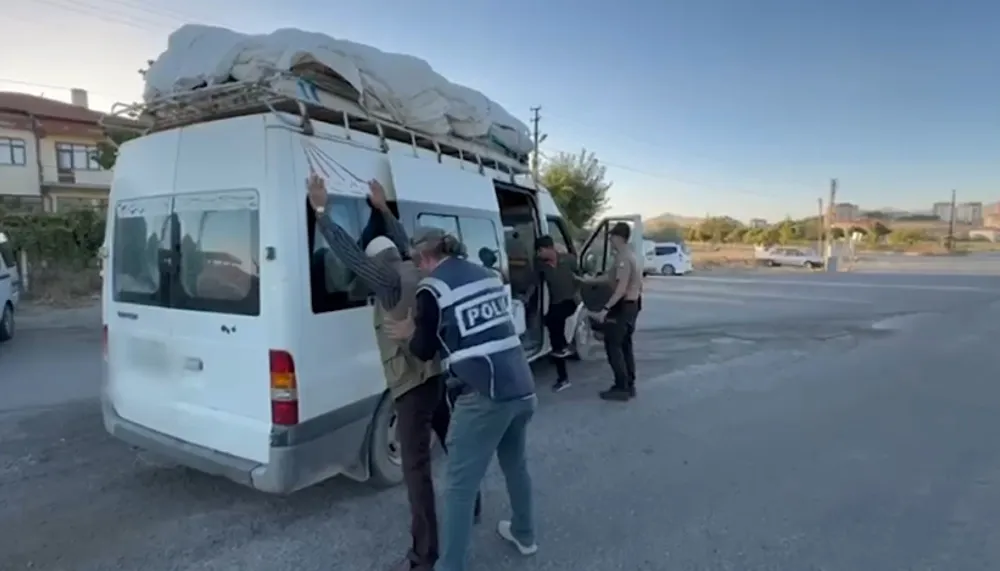 2 cinayetten aranan firari şüpheli 22 yıl sonra yakalandı