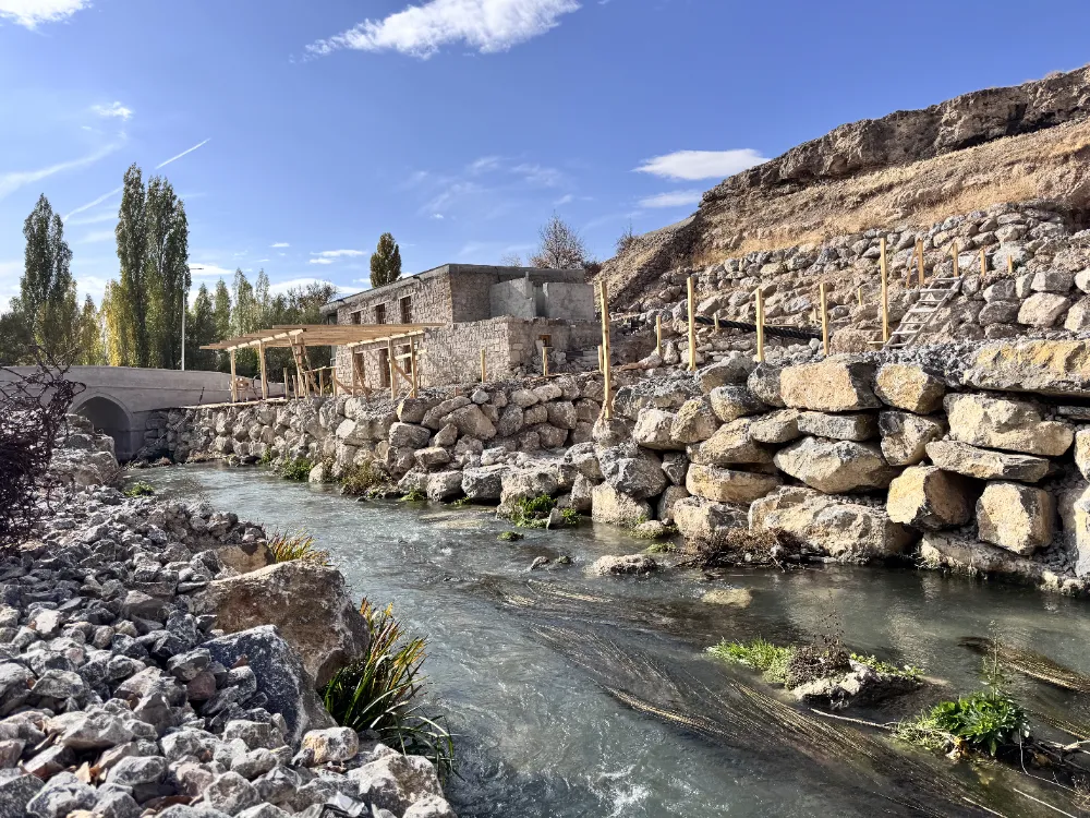 Restore edilen 100 yıllık değirmenin 