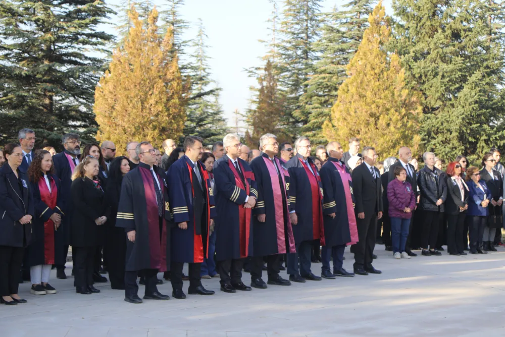 Büyük Önder Atatürk, ebediyete intikalinin 87