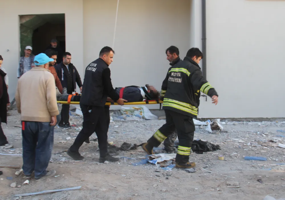 5 katlı inşaatın asansör boşluğuna düşen kişi yaralandı