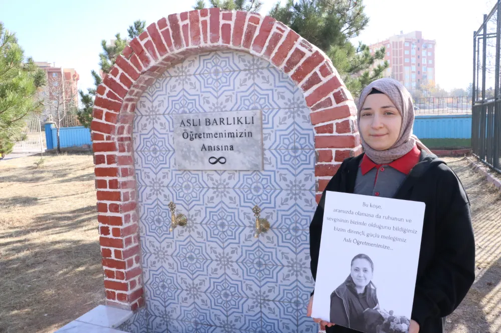 Kanserden ölen Aslı öğretmenin öğrencileri ve meslektaşlarından 
