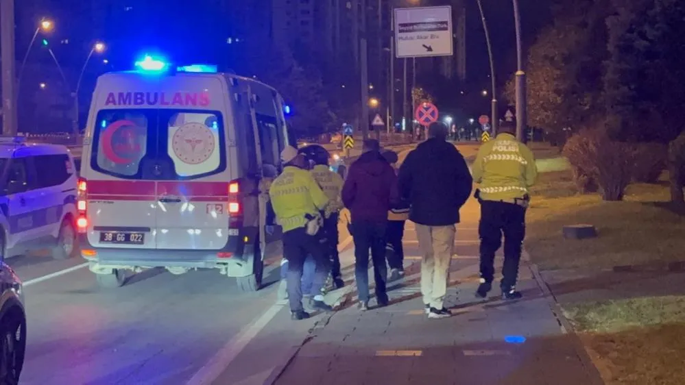 Uygulamadan polise çarpıp kaçtı!