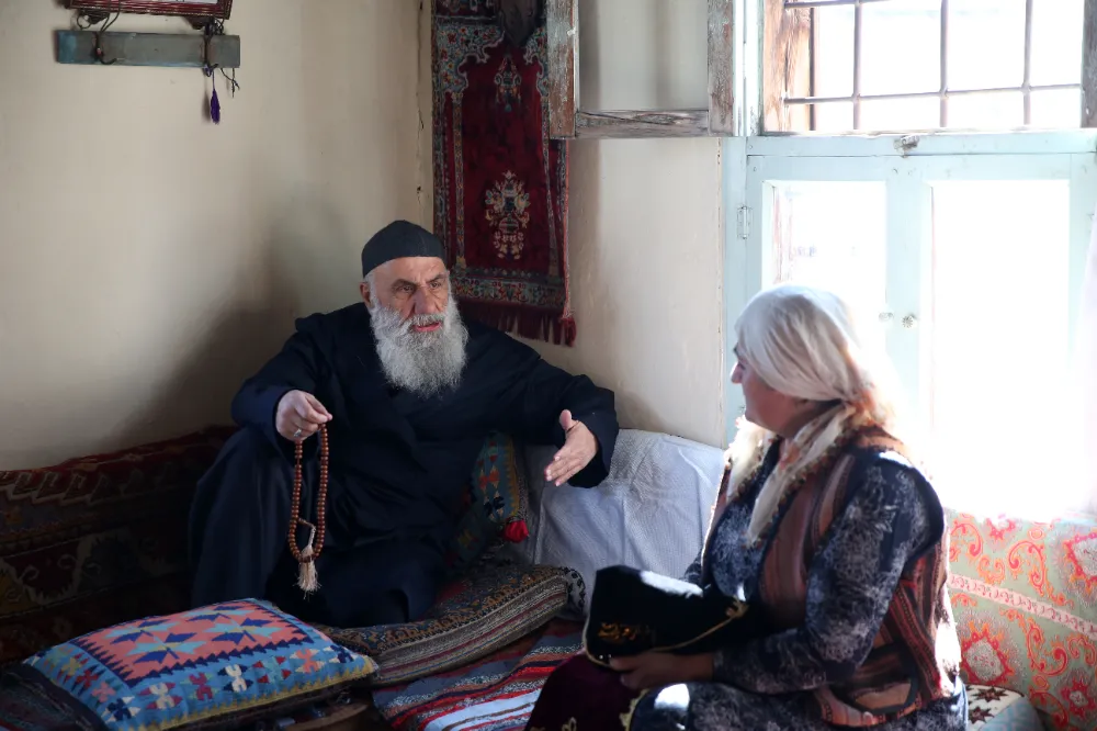 Hemşehrileri halk ozanı Aşık Seyrani